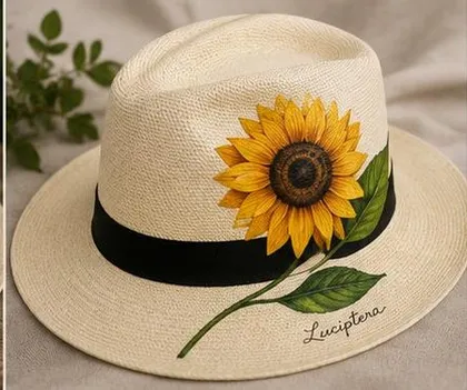 Sombrero Girasol — Girasol, hojas verdes