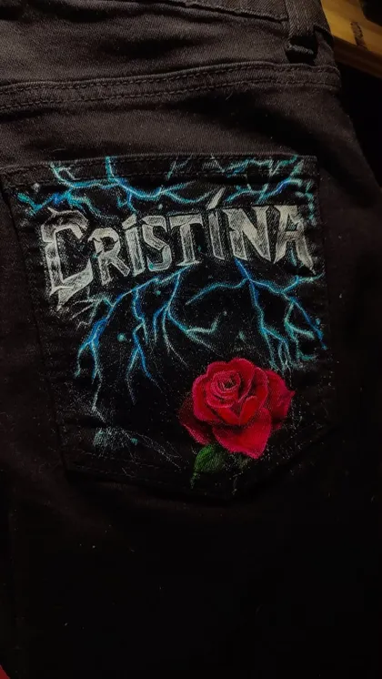 Jeans y pantalones pintados a mano — ejemplo 1